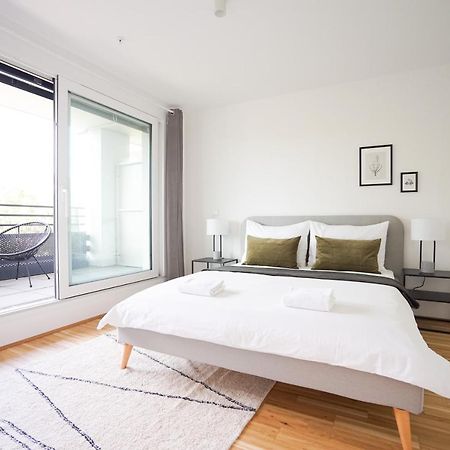 Green Garden Apartment W/.Balcony Near Thermal Spa Wien Exteriör bild